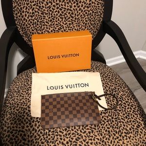 Louis Vuitton Neverfull MM/GM Pouch Pochette Damier Ebene - Like New!